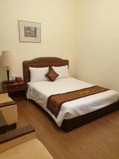 标准大床房 — Ngọc Lan Hotel